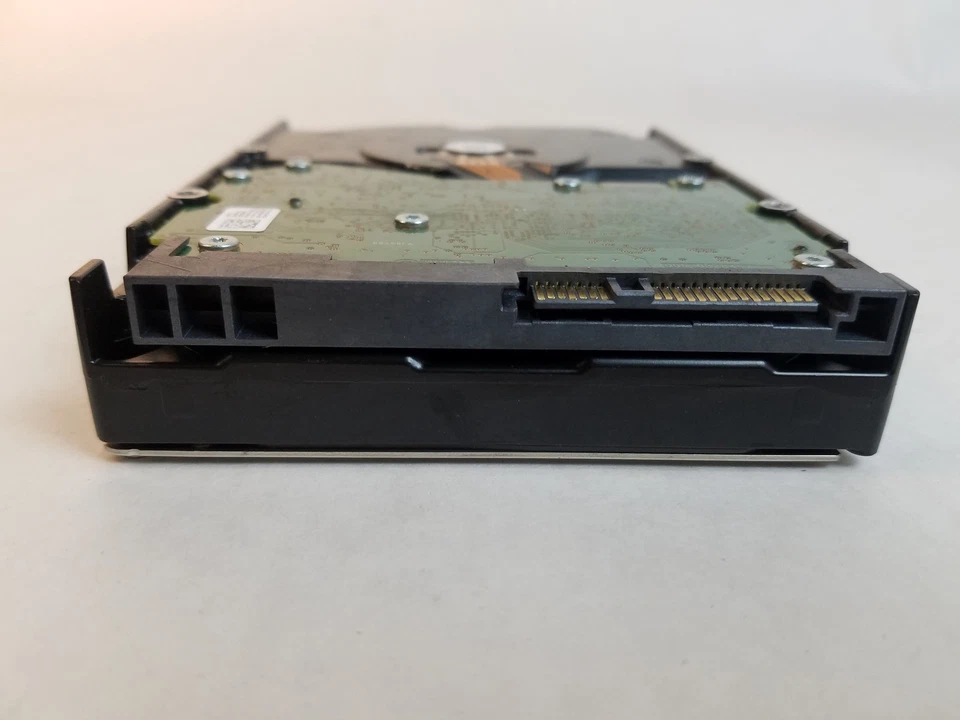 Lot of 10 HGST Ultrastar HUS724020ALS640 2 TB 3.5 in SAS 2 Enterprise Hard Drive - Image 3 of 3