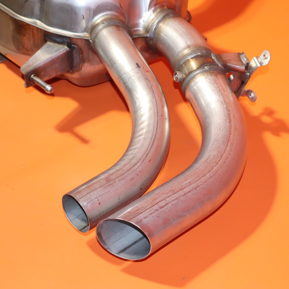 Rolls-Royce Cullinan 2019-2024 Muffler P/N 8685587