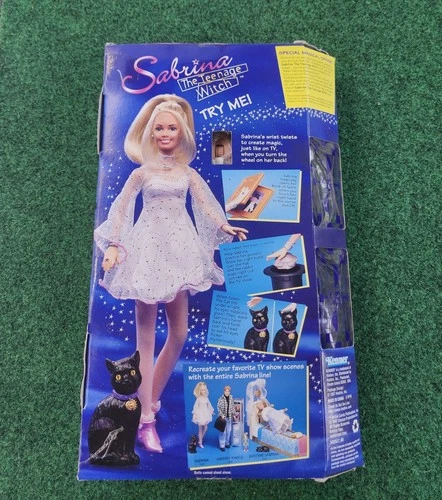 Vintage 1997 Sabrina The Teenage Witch Doll Kenner New-Unopened box no 61710