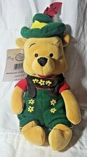 NWT VINTAGE COLLECTIBLE RARE RETIRED DISNEY THEME PARK POOH OCTOBER FEST PLUSH