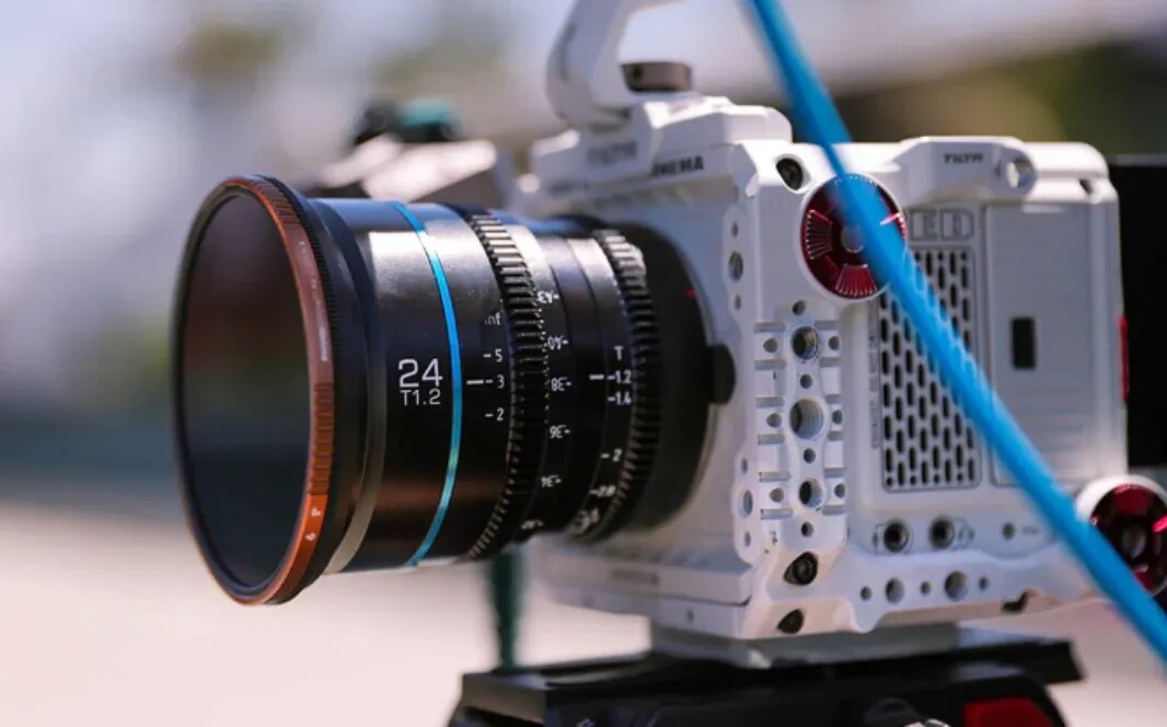 Sirui Night Walker 24mm 35mm 55mm T1.2 S35 Cinema Lens for Canon