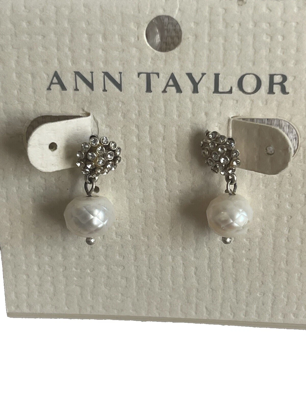 Brincos de Moda Ann Taylor Pearl