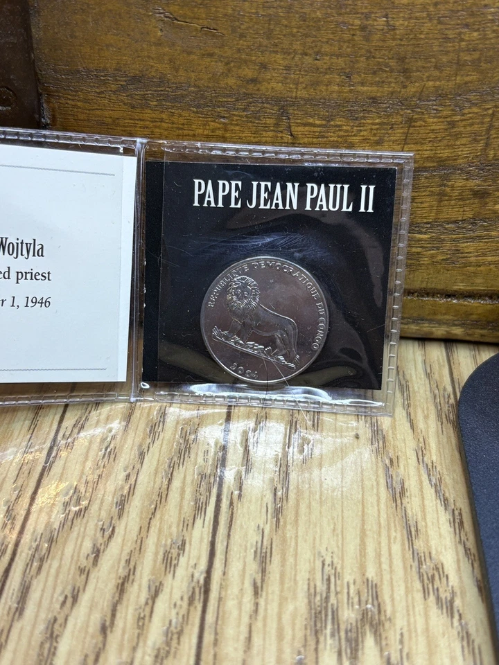 2004 Democratic Republic Of Congo 1 franc Pope John Paul II 1978 African Lion - Image 4 of 4