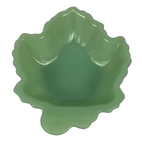 Vintage Jadeite Maple Leaf Dish Green Kitchen Glassware Anchor Hocking 1950s