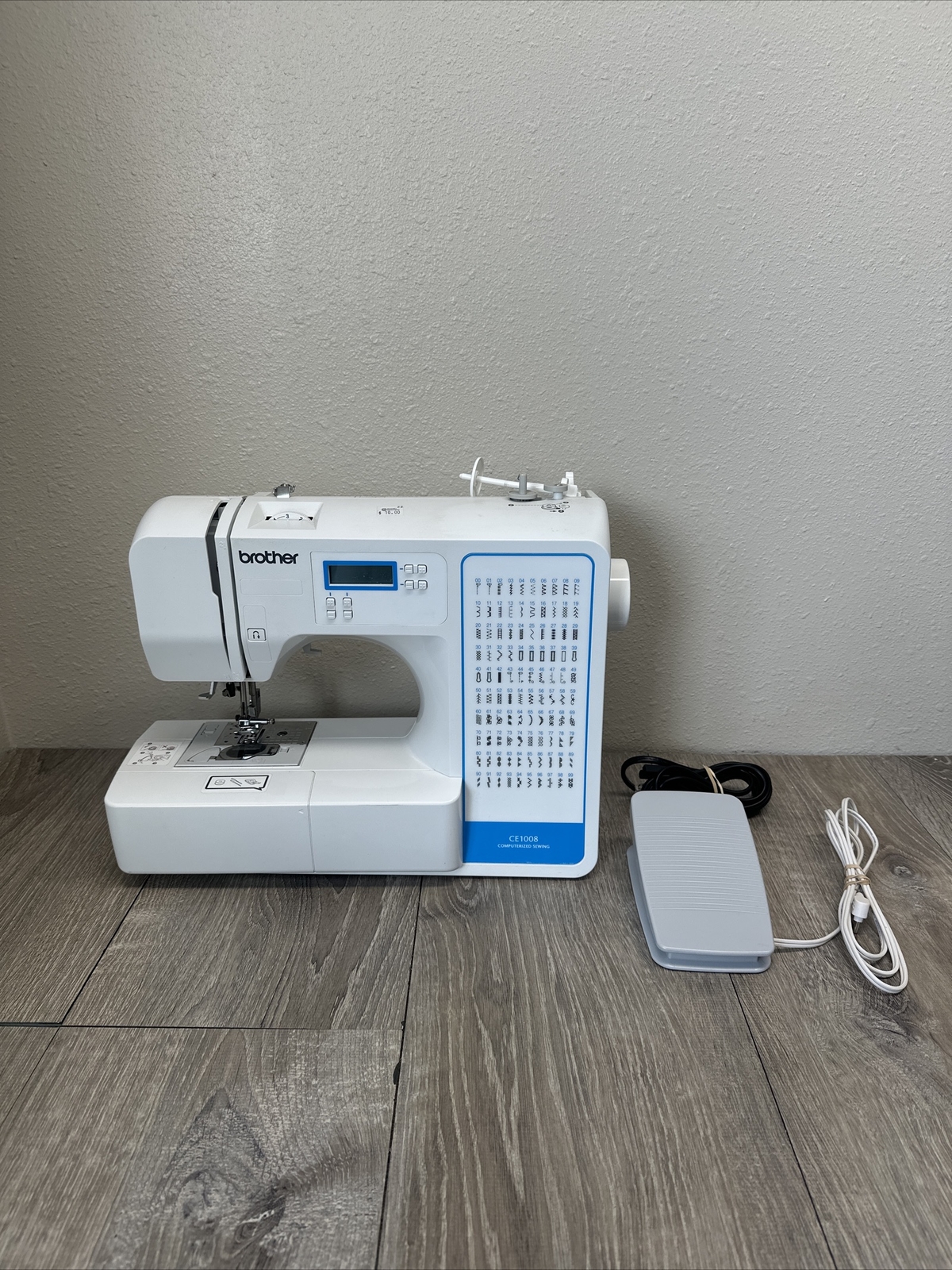 Brother CE1008 100Stitch Computerized Sewing Machine w/ Pedal! eBay