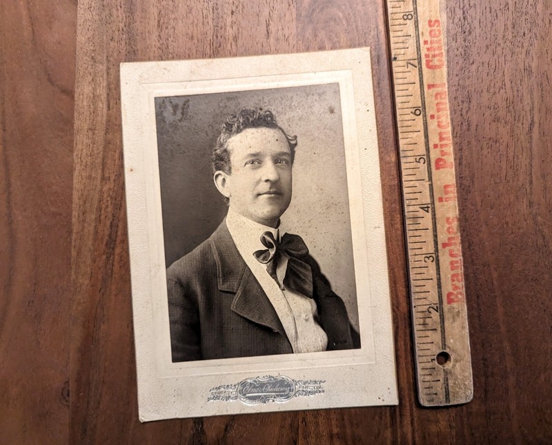 1904 Signed Cabinet Card Victorian Theatrical Agent W. L. GROVE by Chickering