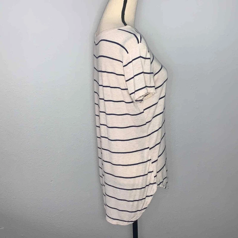 Eye Candy Off White Striped Short Sleeve Shirt Sz L - Image 2 of 4