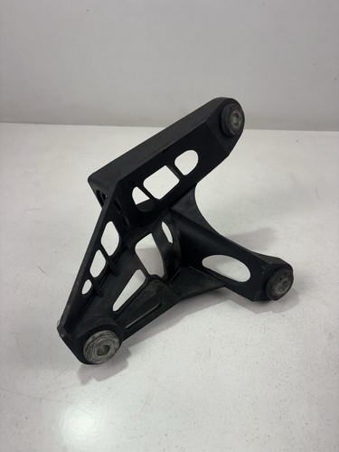 VW Audi Seat Skoda Widerlager / Halter Schaltseil am Getriebe 1K0711789G