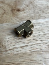 PARKER 1203P-2 Hembra Latón Forjado Unión Camiseta Montaje Neumático, 1/8" NPT Hembra