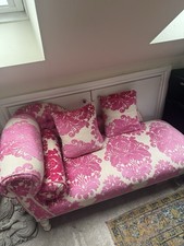 Chaise Lounge Seating Comfortable and Stylish