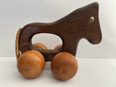 Wooden Horse Push Toy Wooden Wheels Wiggle Eyes Yarn Tail 2020 NEW
