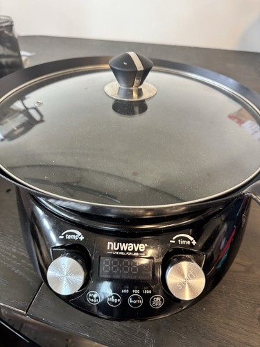 Nuwave Hot Wok Induction Cooktop w/ 14" Carbon Steel Wok 4QT Capacity