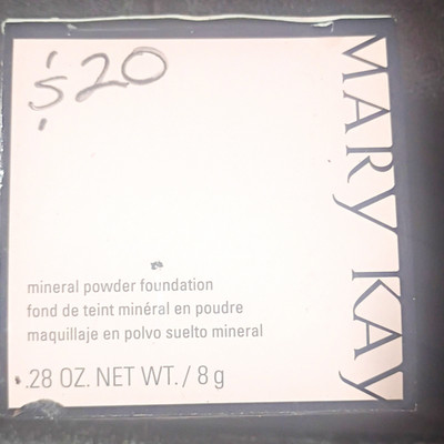 Mary Kay Mineral Powder Foundation Loose Powder, Ivory, 0.28 oz