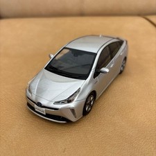Toyota Prius 1/43 diecast model silver