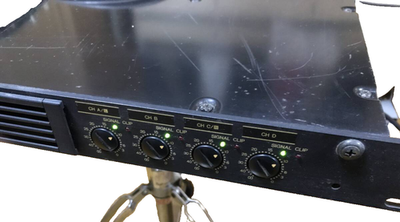 Yamaha P4050 Professional Power Amplifier 4-Channel PA Studio Amp