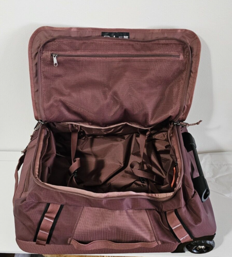 Patagonia Black Hole Wheeled Duffel 40L / Dulse Mauve / 49379 - Picture 6 of 10