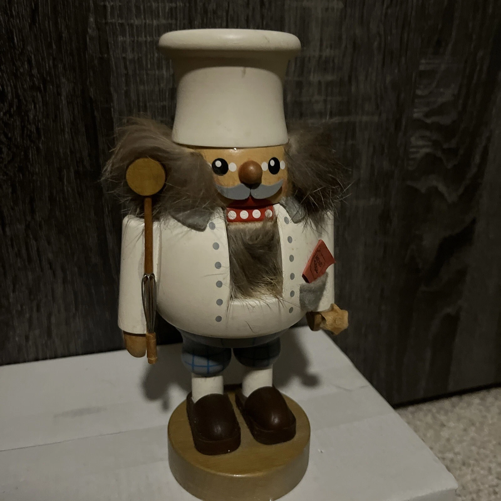 Cook With Gray And Blue Pants Erzgebirgische Richard Glasser 7.5" Nutcracker