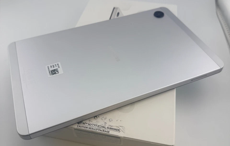 Samsung Galaxy Tab A9 8.7" - Wifi - Cellular - 64GB - Silver - Image 4 of 4