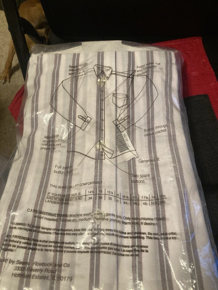 Camisa de vestir de manga larga para hombre Foto 4 de 4