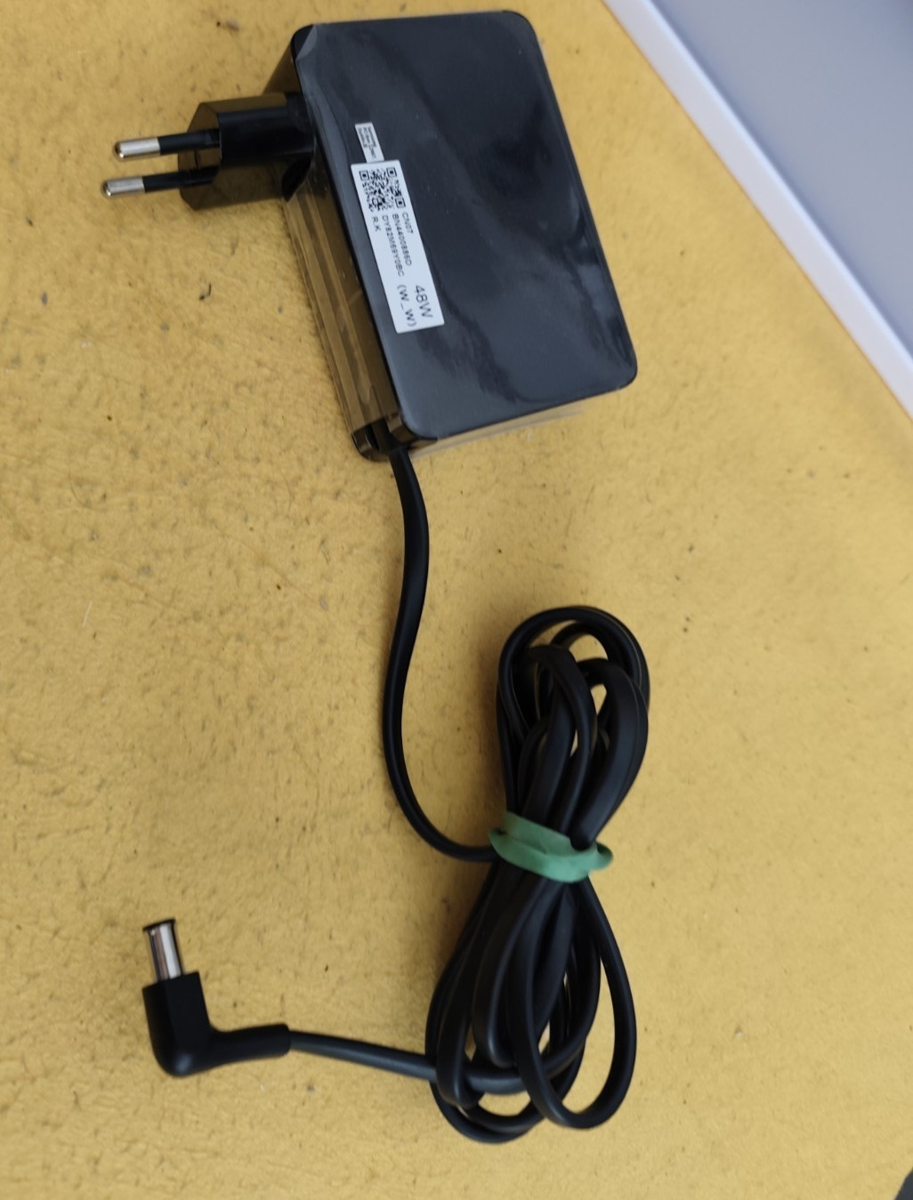 Bloc 19V 2.53A Samsung BN44-00886D alimentation stable anti-surtension