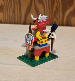 LEGO 6236 ISLANDERS: King Kahuka  - 100% w/manual - NO BOX