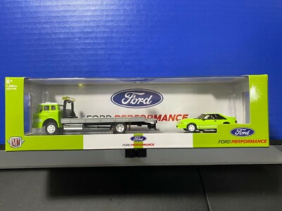 1/64 M2 HAULERS SET 1990 FORD-C-8000 & 1988 FORD MUSTANG GT GREEN PERFORMANCE