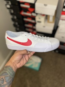 nike blazer court