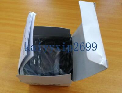 1PC NEW OMRON Photoelectric switch E3JM-10M4-N free shipping