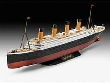 plastic titanic toy