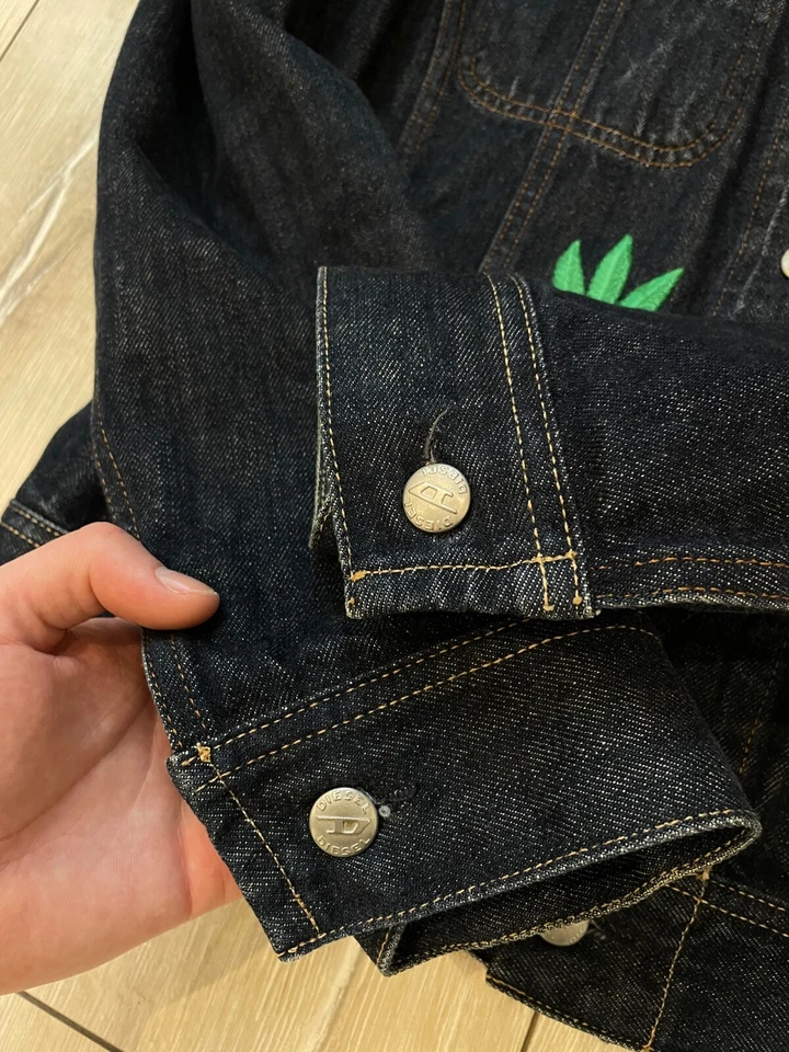 Chaqueta vaquera vintage con parches diésel para mujer Harley-Davidson Ducati Foto 2 de 4