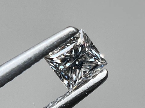 Diamante sfuso coltivato in laboratorio colore naturale D taglio principessa 1 CT VVS1 certificato chiarezza - Foto 4 di 10