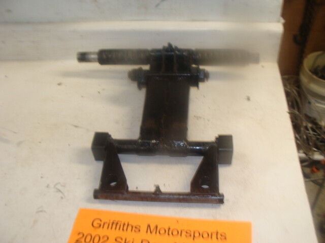 2002 SKI DOO MXZ 500 zx 600 rear skidframe arm torque pivot shaft