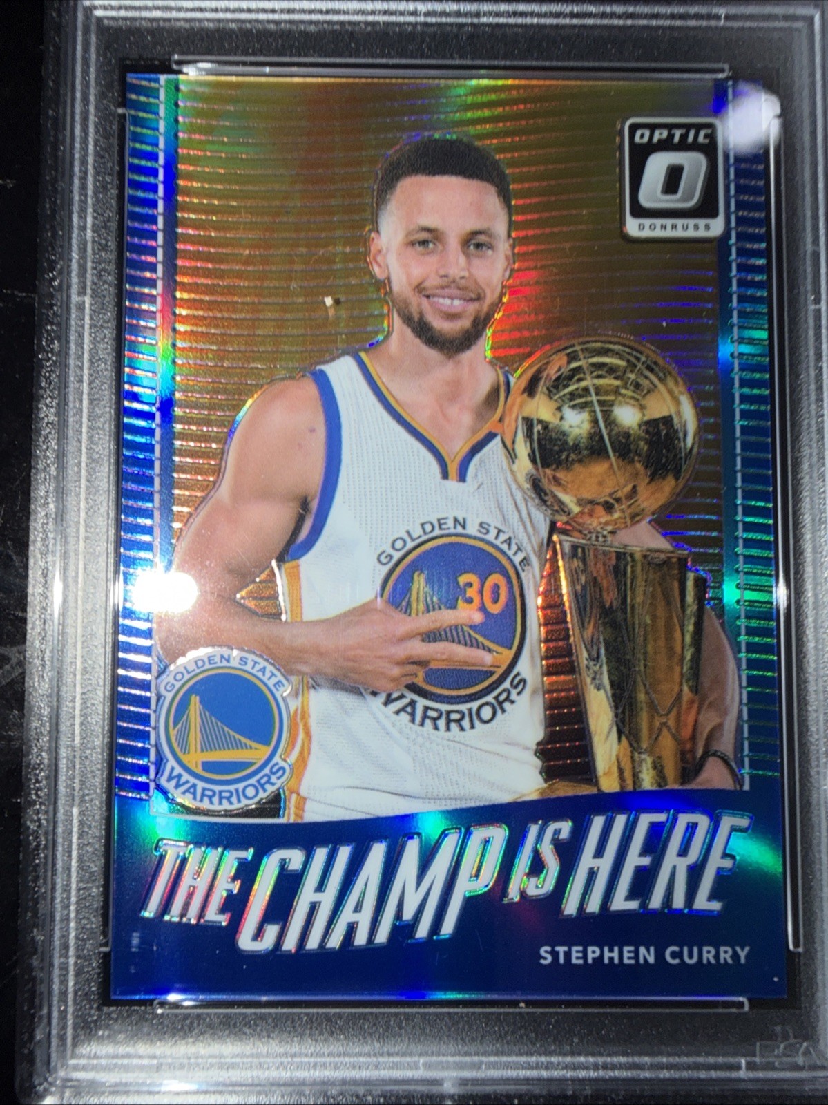 2017 Donruss Optic The Champ Is Here Blue Prizm #5 Stephen Curry 48/49 PSA 8
