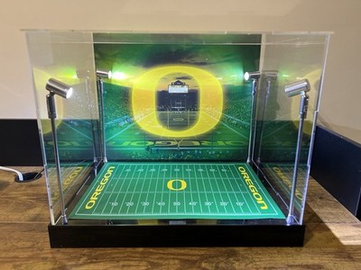 Oregon Ducks Custom Full Size Helmet Display With LED Lights