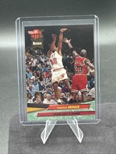 92-93 Fleer Ultra #293 Harold Miner (RC)