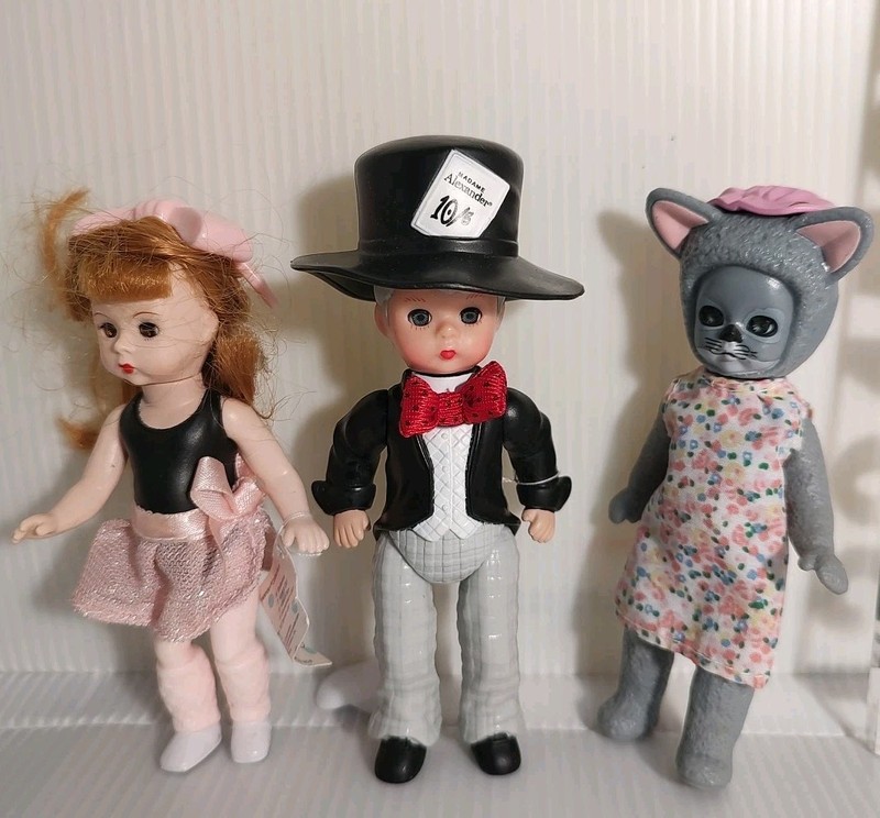 Madame Alexander Mcdonalds happy meal toy dolls lot of 3