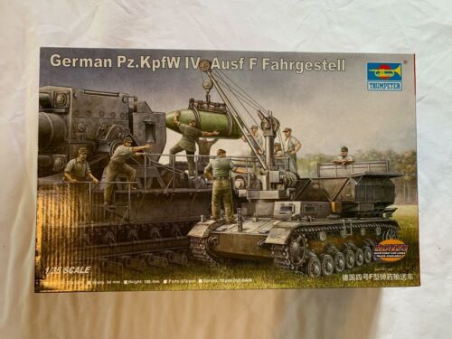 Trumpeter TRP00363 1:35 German Panzer Pz.Kpfw.IV Ausf.F Fahrgestell Model Kit