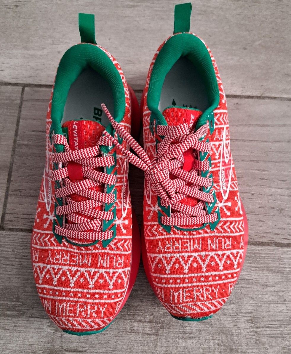 NEW Brooks Levitate 5 Run Merry Christmas Women's Running Shoes Red
