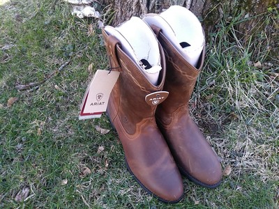Heritage Roper Boots Distressed Brown 
