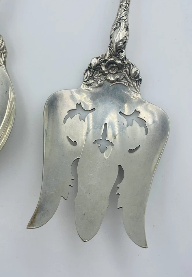 Reed & Barton Antique Sterling Silver Les Six Fleurs 2 Piece Servers Salad Set - Image 2 of 4