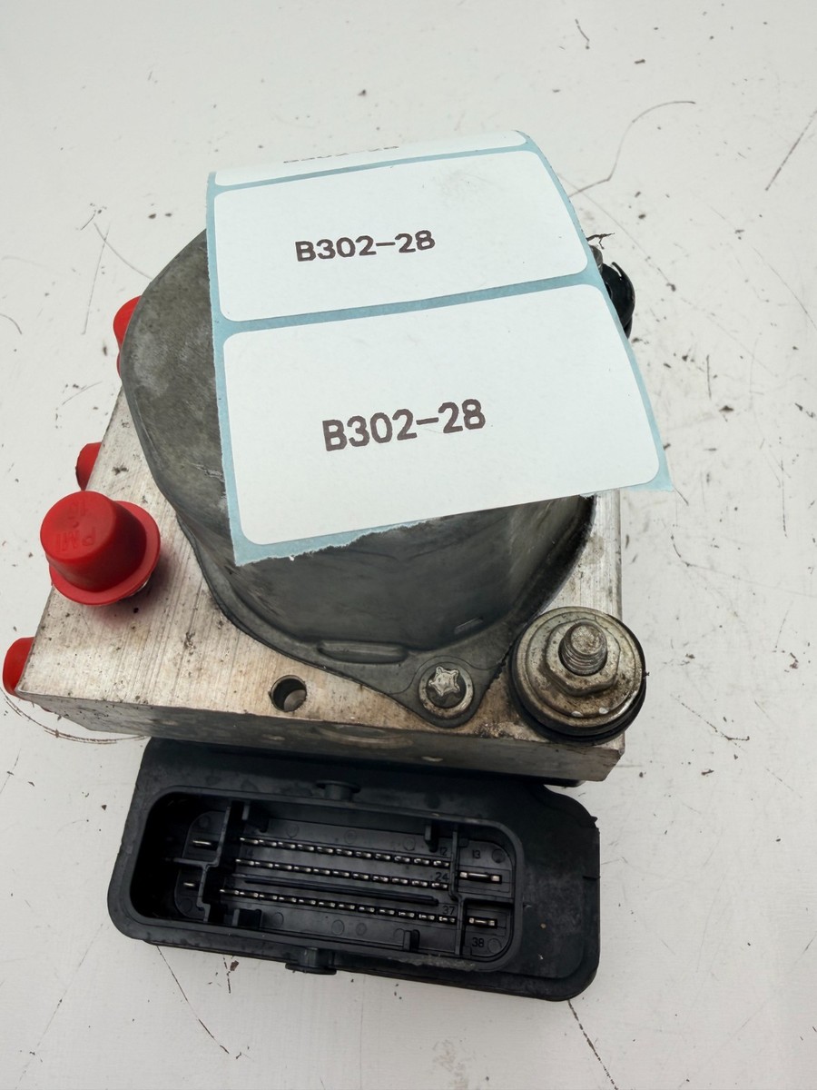 2015 - 2017 Toyota Camry ABS Anti Lock Brake Pump & Module