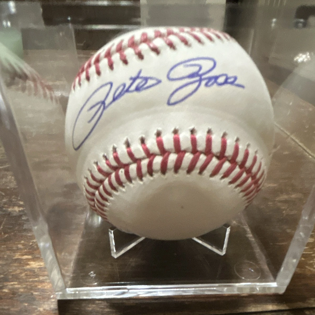 Not Authenticated Pete Rose Original Autographed Baseball MLB