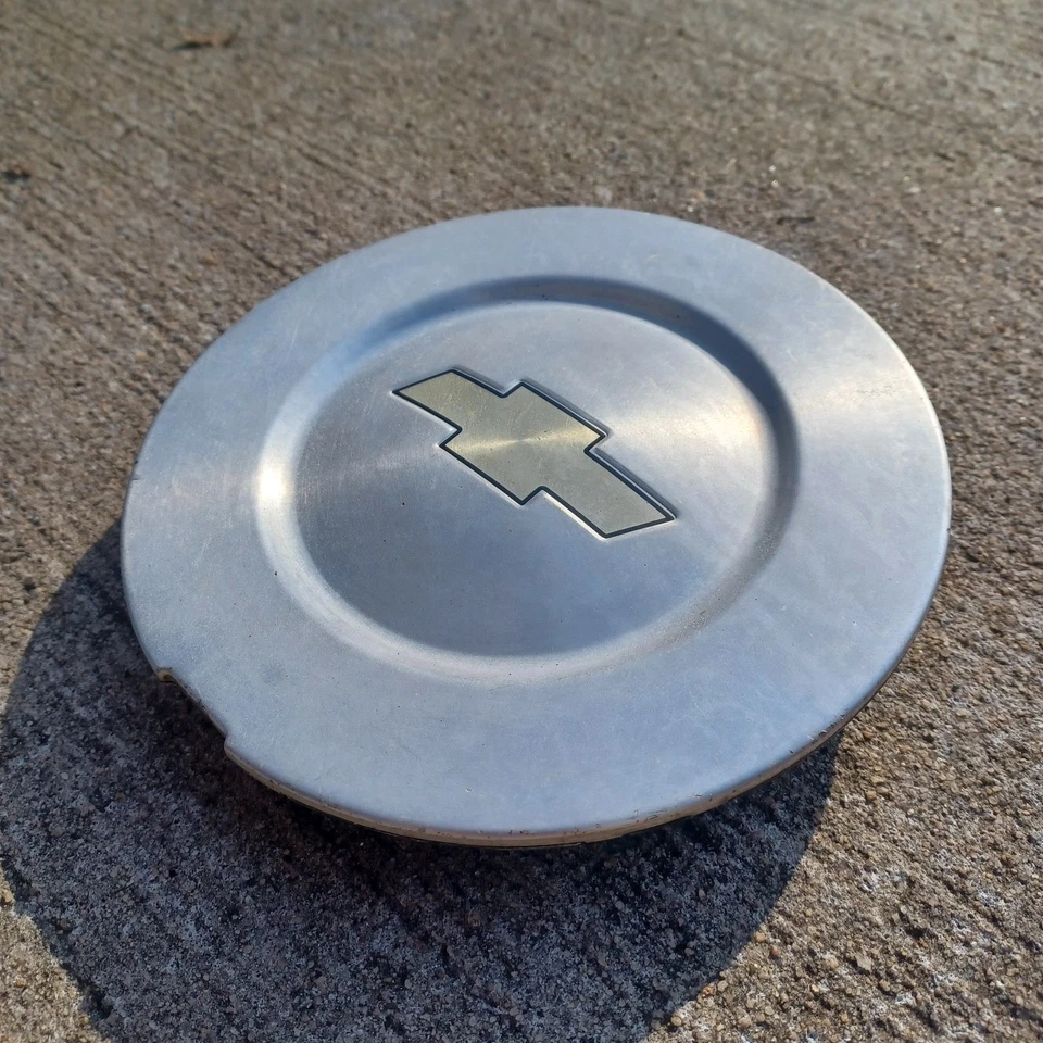 Tapa central Chevrolet Trailblazer 2004-2009 número de pieza 9595108 01 Foto 2 de 3