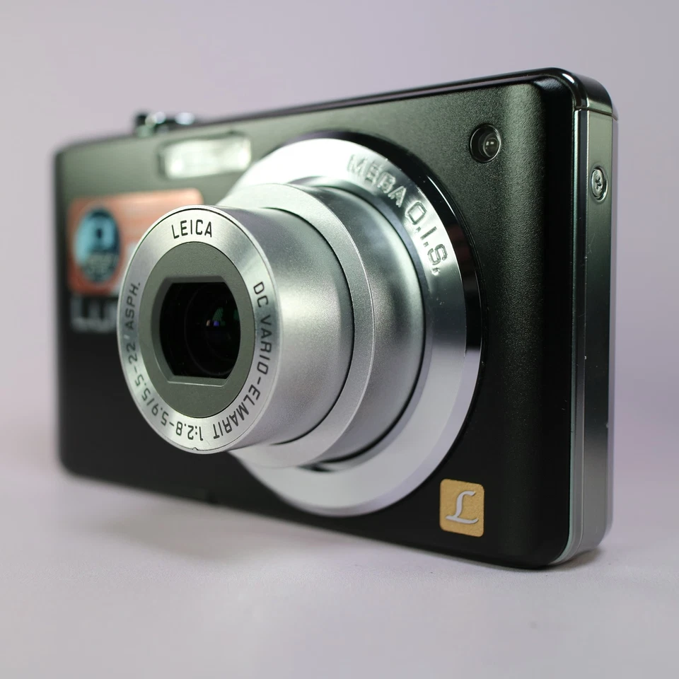 Panasonic Lumix DMC-FS6, photo 2 of 5