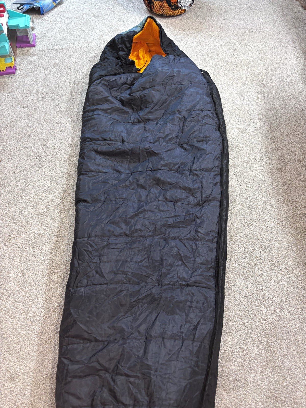 Eddie Bauer Mummy Sleeping Bag Large Black Orange Green -0 great condition. 