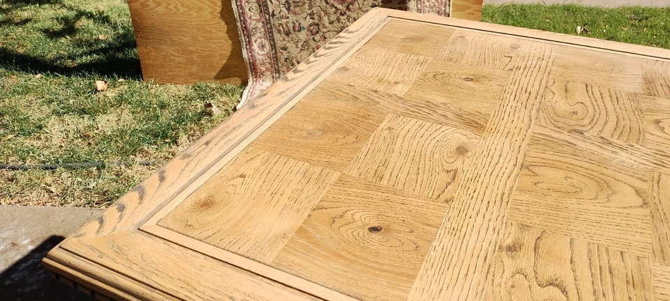 Escritorio de oficina vintage de madera de roble Foto 3 de 4