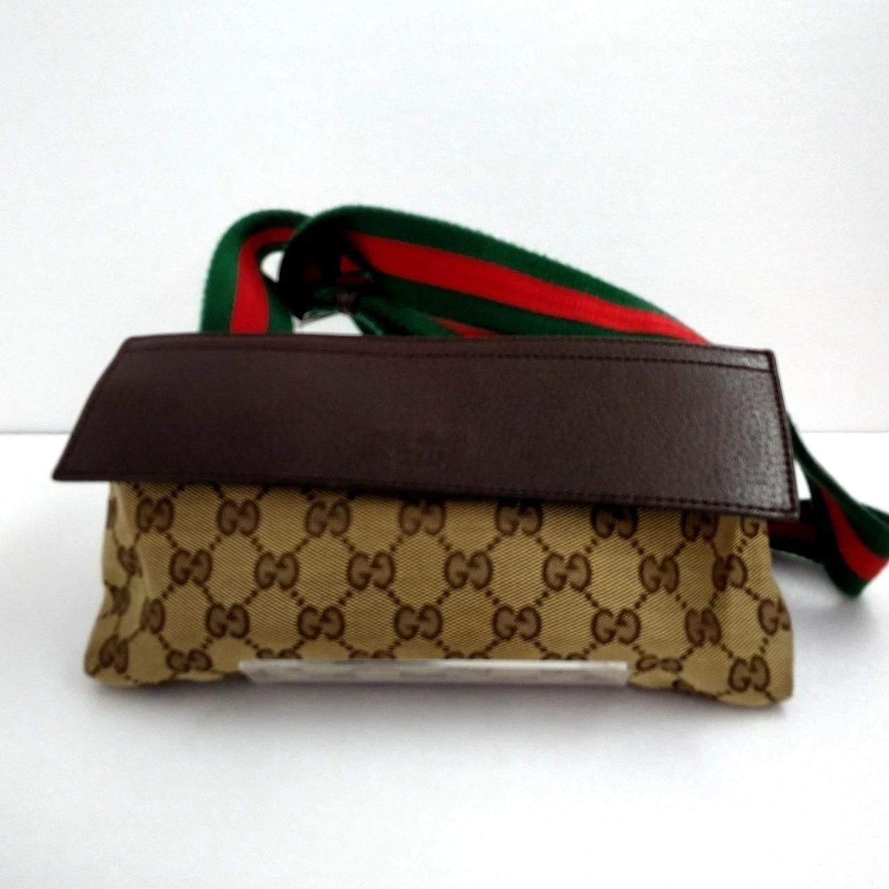Gucci — GUCCI GG canvas body bag 9.4 inches