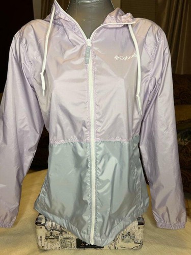 Lightweight Windbreaker Hooded Jacket 
