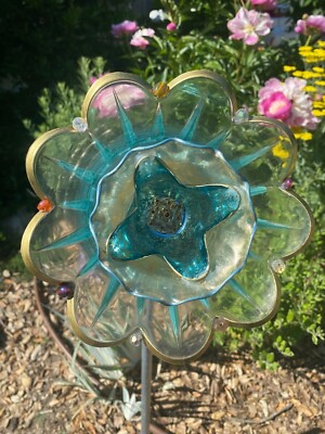 Glass plate garden flower yard art dish flower outdoor garden