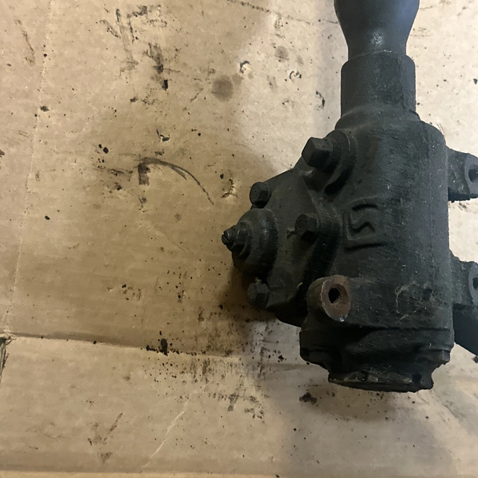 Caja de engranajes de dirección asistida GM OEM con columna y brazo Pitman 1957-58 Oldsmobile 88/98 (GB4 Foto 3 de 4